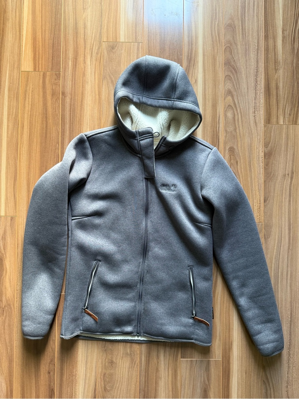 Jack Wolfskin Terra Nova hooded jacket - size S